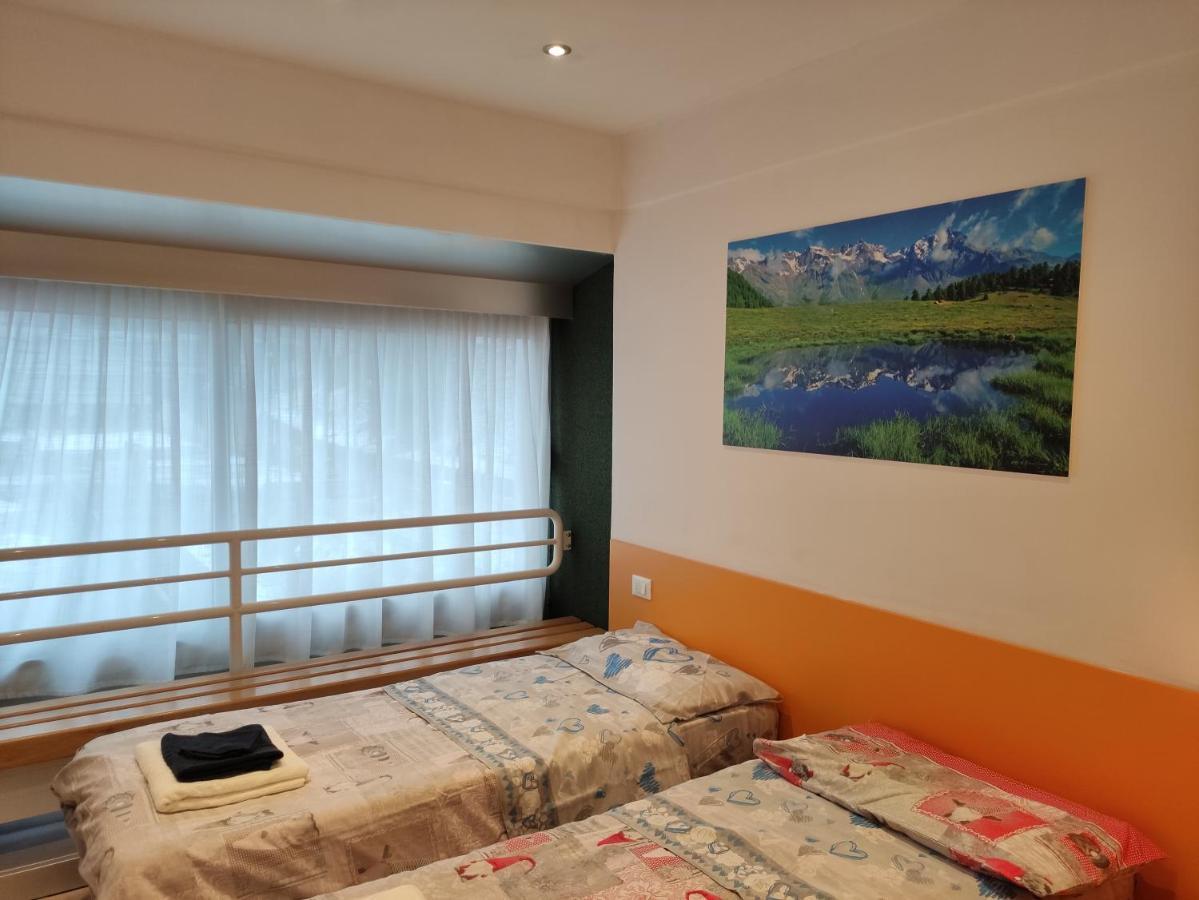 Doss Della Pesa Apartment Marilleva Zimmer foto
